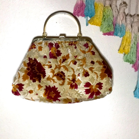 Vintage Handbags - 🍁VTG textured tapestry purse